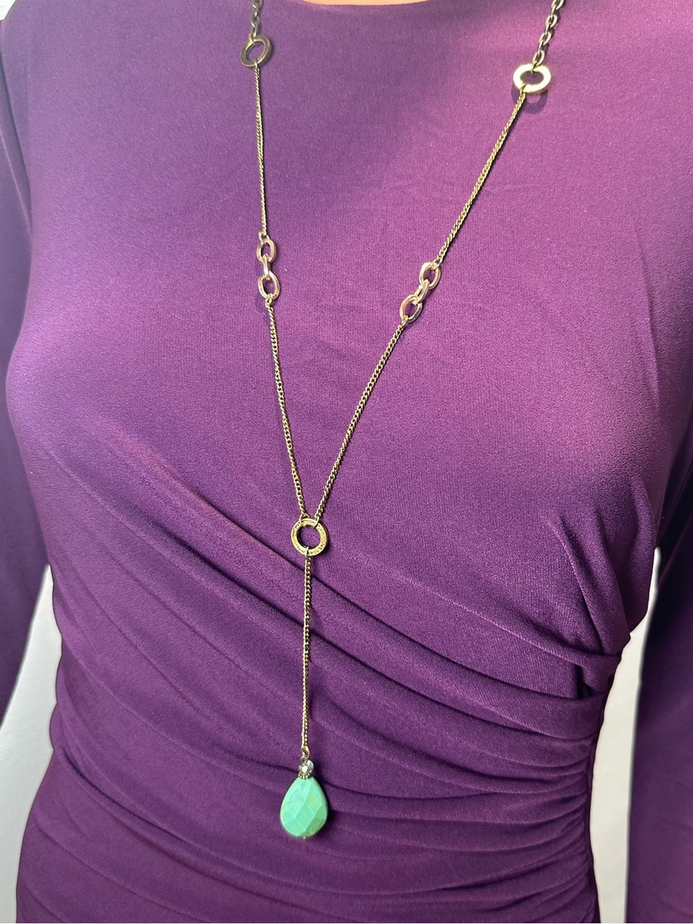 NWT M. Bellish Gold Lariat Y-Necklace Green Gemstone Drop Boutique $44